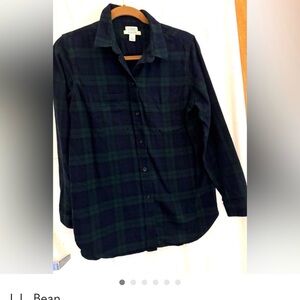 L.L. Bean Blackwatch Plaid Flannel Shirt Small Relaxed Fit 100% Cotton NWOT